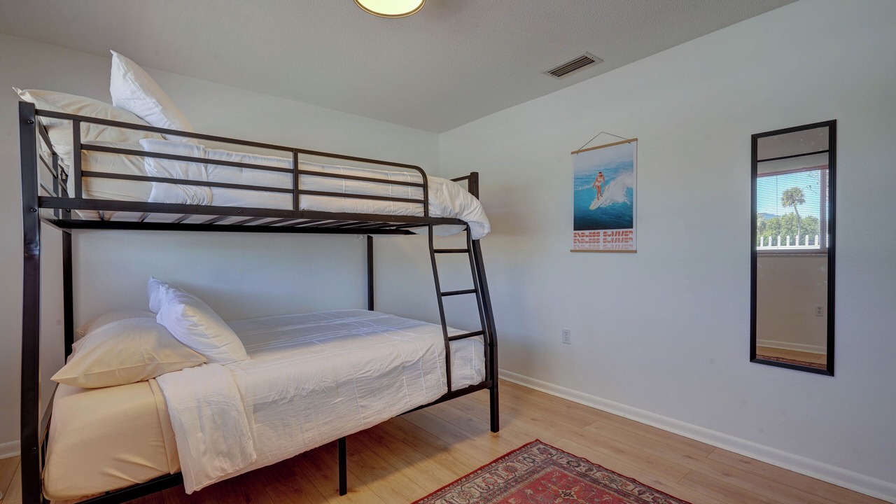 Photo of Bedroom in Cocoa Isles