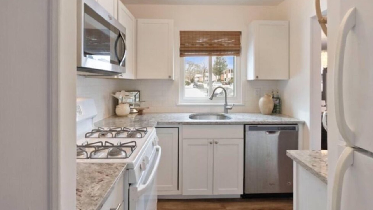 Photo of Kitchen in Central Islip