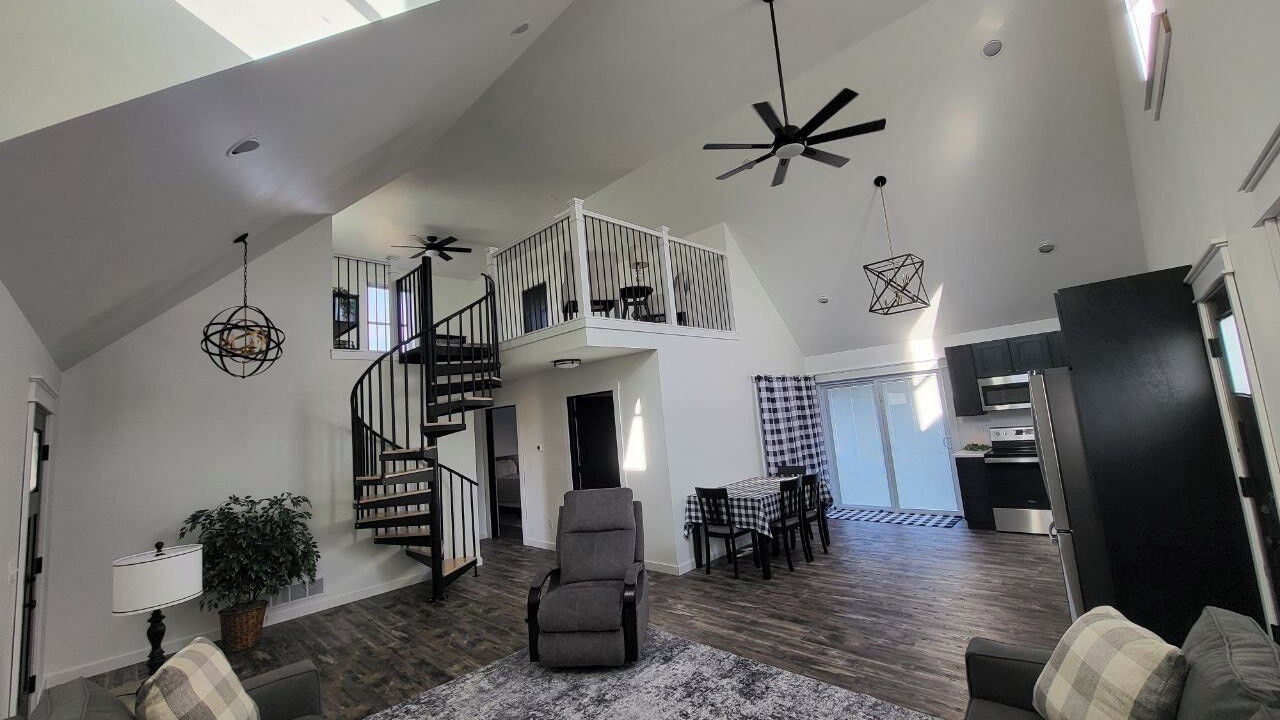 Photo of Livingroom in Wise Township