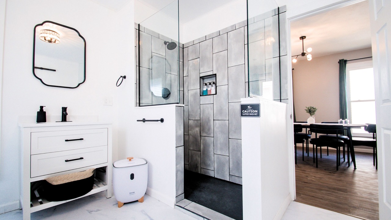 Photo of Bathroom in Westside