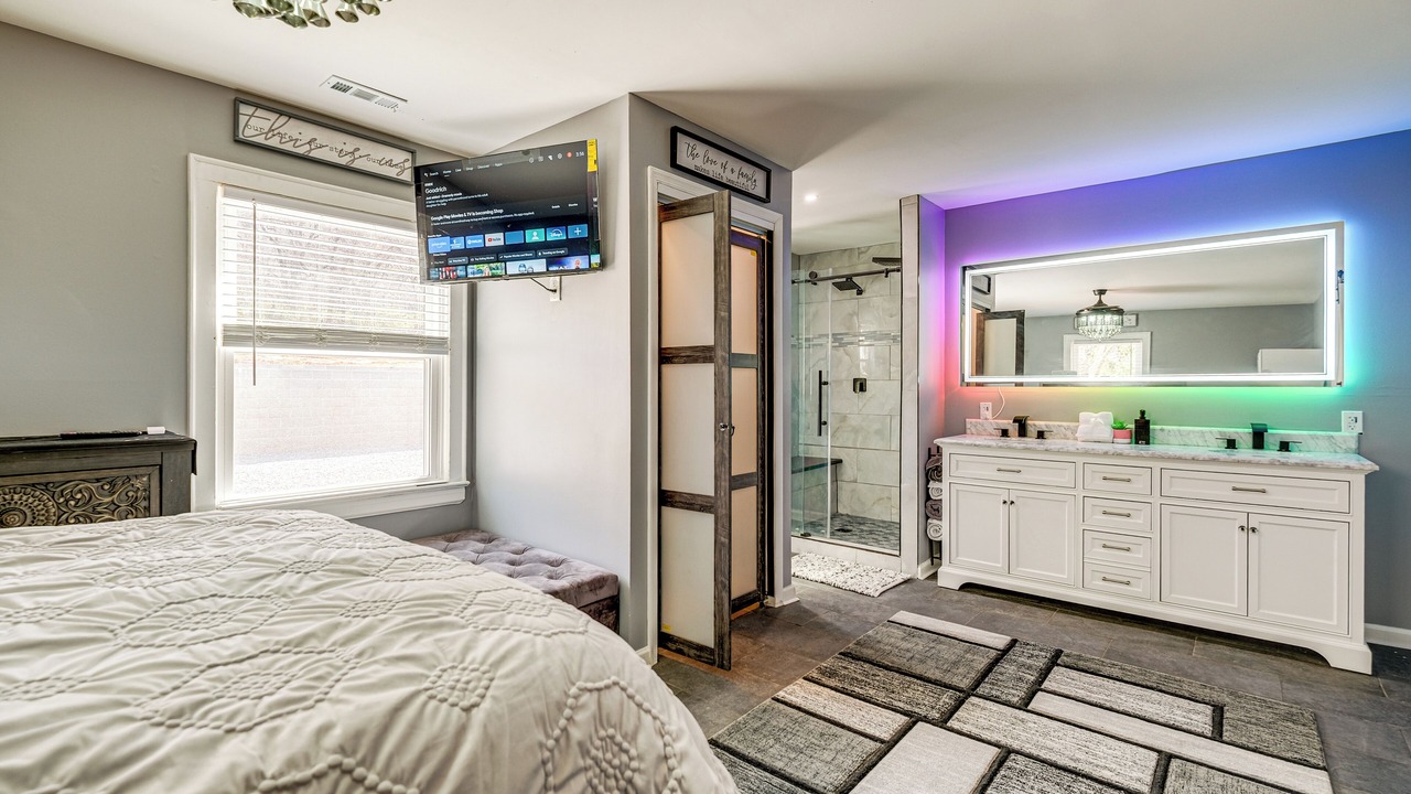 Photo of Bedroom in Roanoke