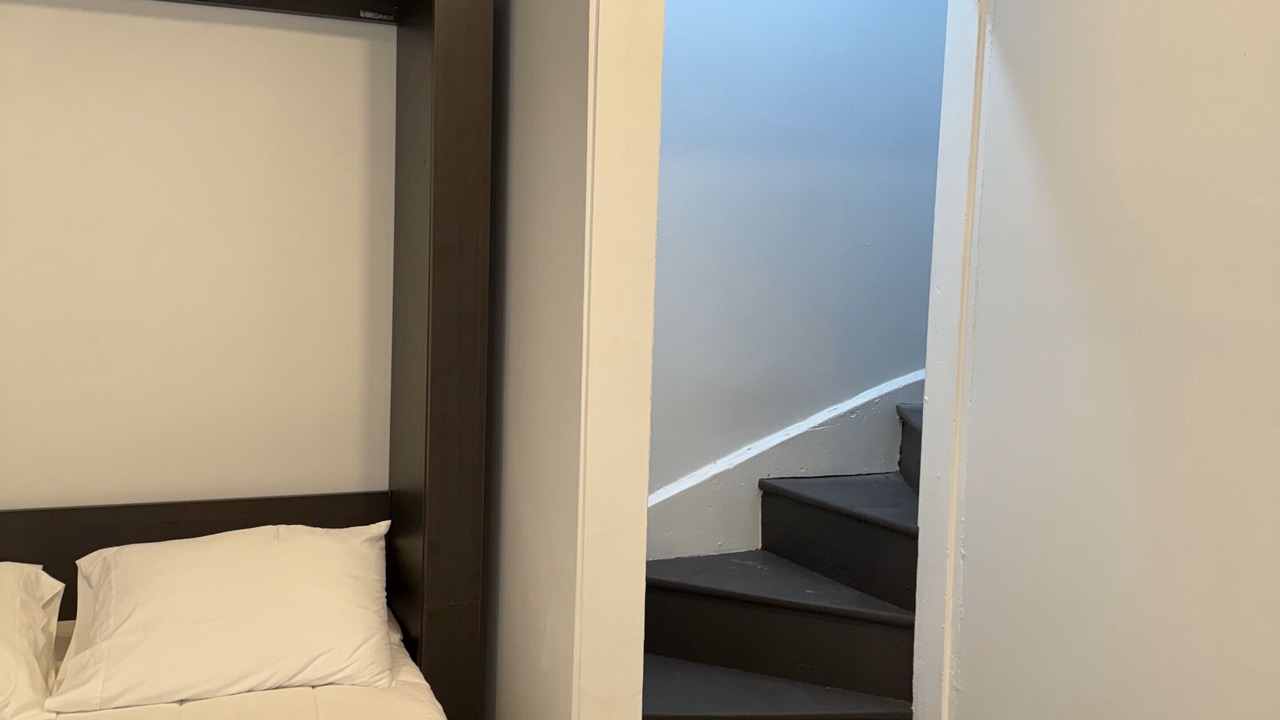 Photo of Bedroom in Cole-Noble District