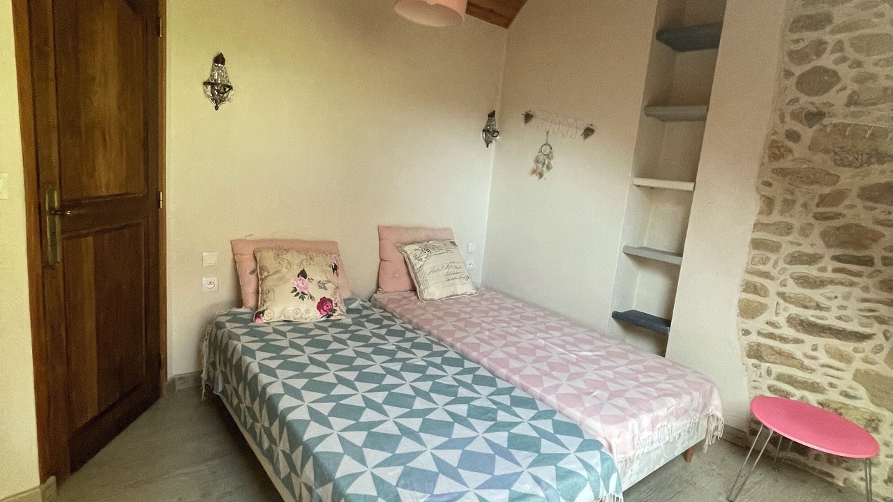 Photo of Bedroom in Trebedan