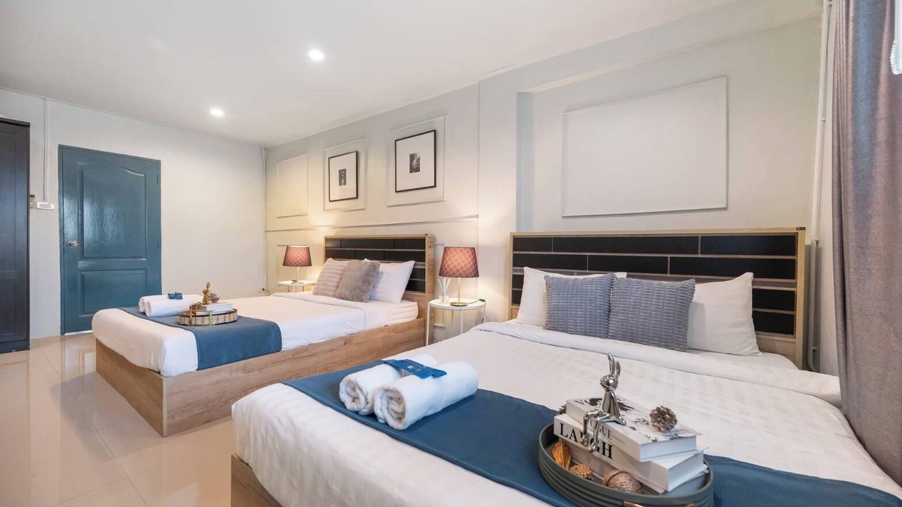 Photo of Bedroom in Phra Khanong Nuea
