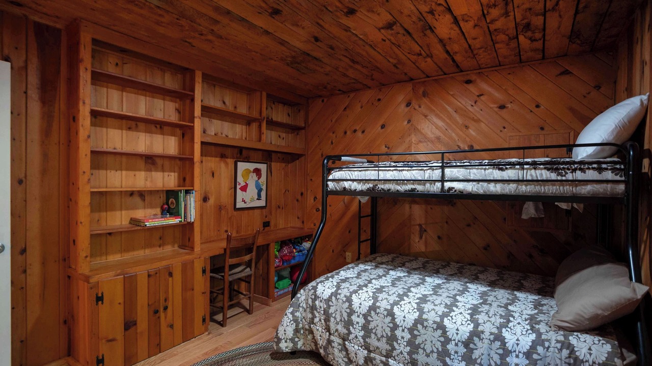 Photo of Bedroom in Mount Jackson
