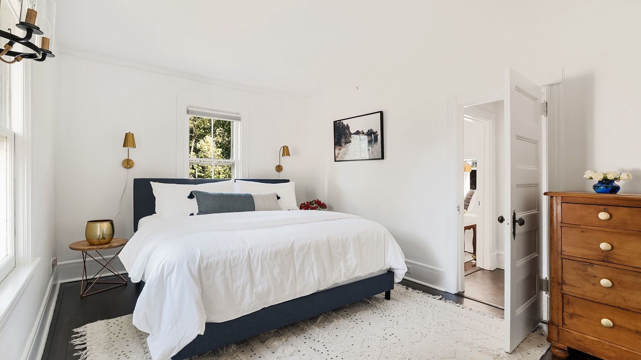 Photo of Bedroom in Dobbs Ferry