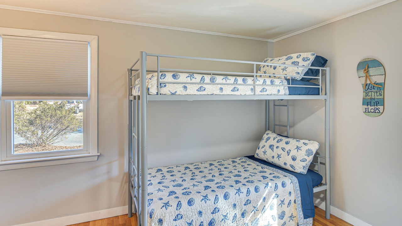 Photo of Bedroom in West Hyannisport