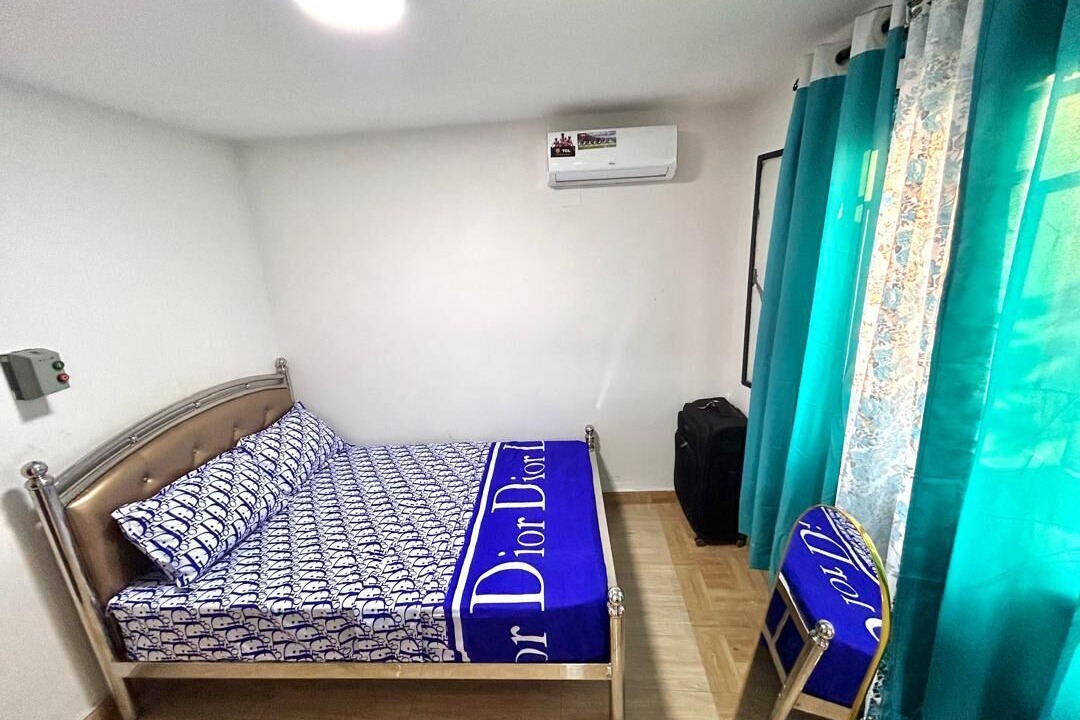 Photo of Bedroom in Ngaliema