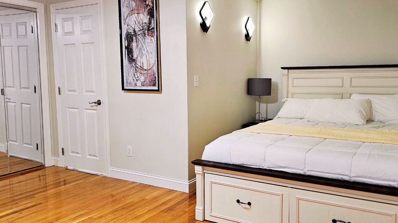 Photo of Bedroom in Canton