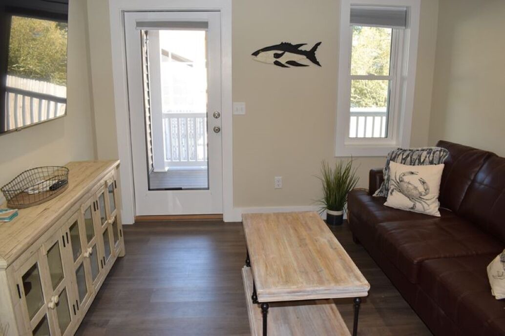 Photo of Livingroom in Deep Hole