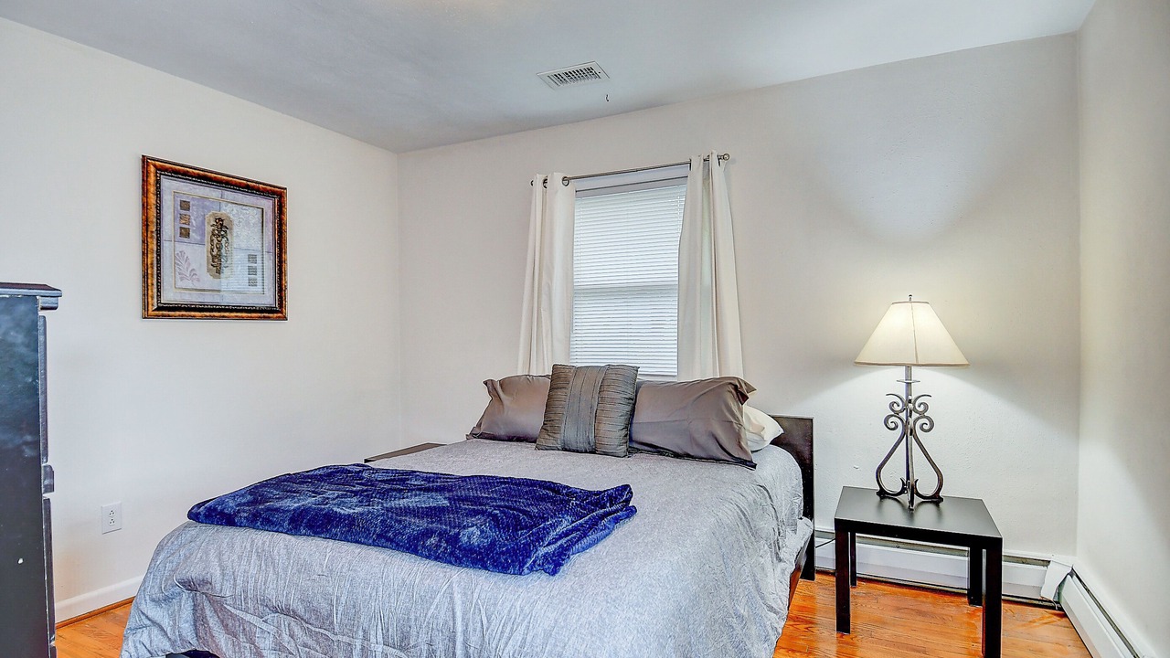 Photo of Bedroom in Northeast Virginia Beach