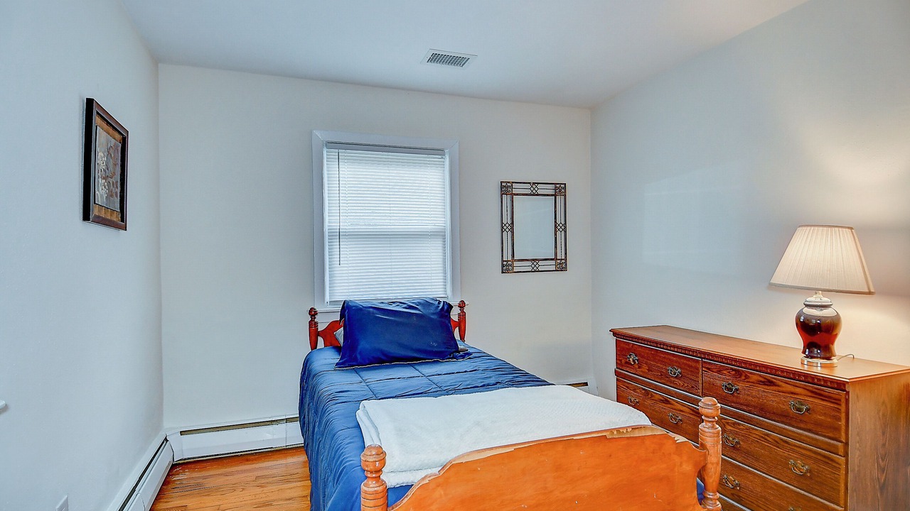 Photo of Bedroom in Northeast Virginia Beach