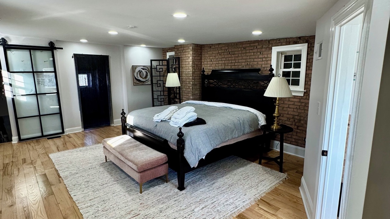 Photo of Bedroom in Eckington