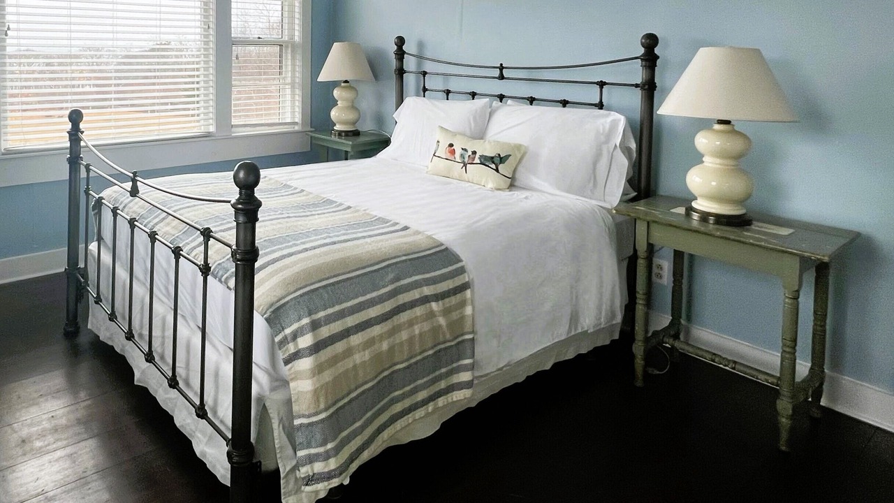 Photo of Bedroom in Chilmark