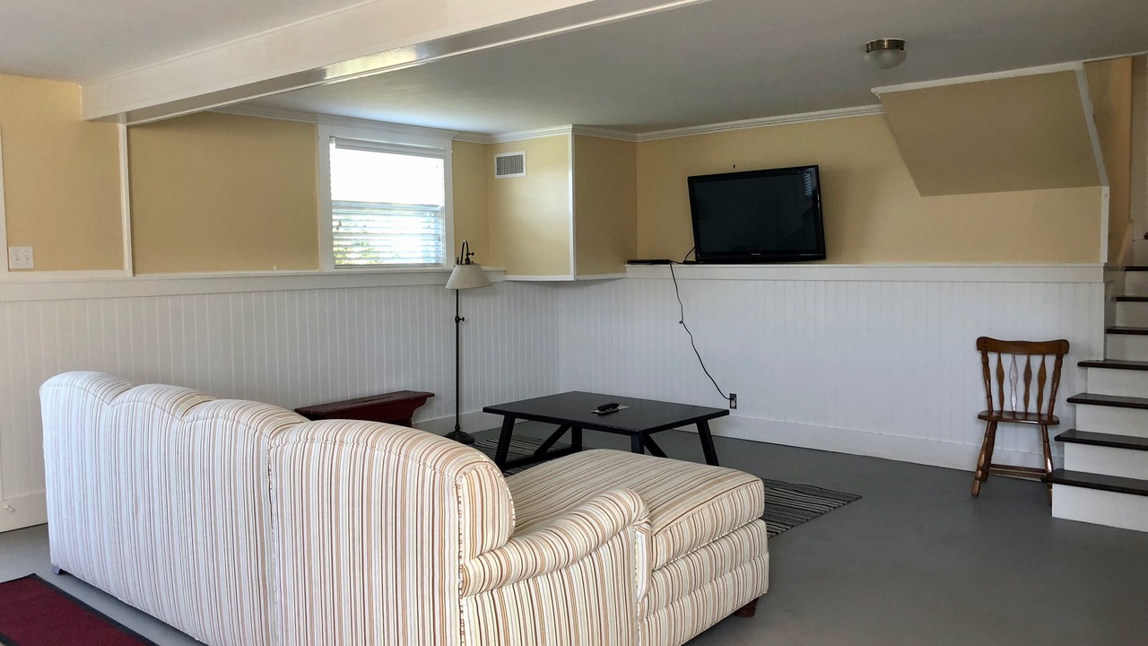 Photo of Livingroom in Chilmark