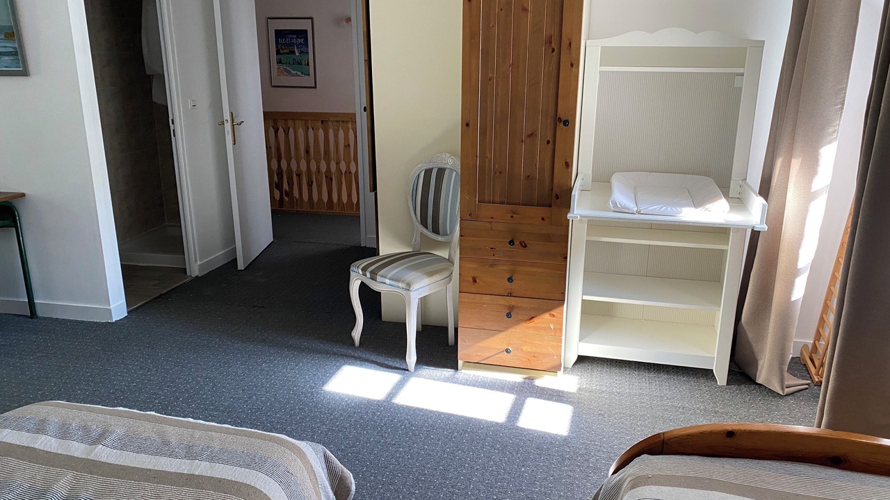 Photo of Bedroom in Saint-Juvat