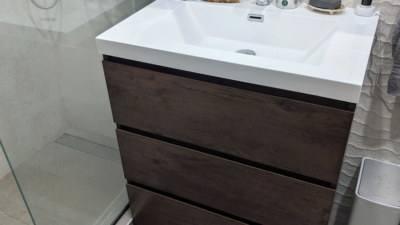 Photo of Bathroom in Fort Lee