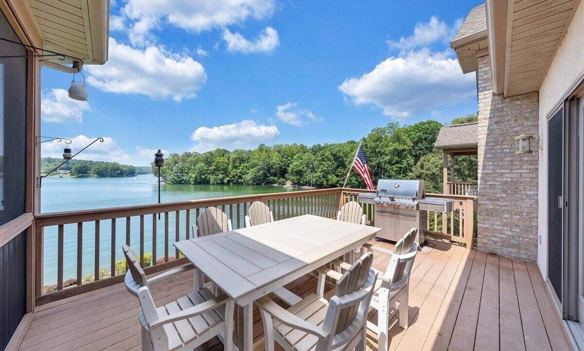 Photo of Outdoor in Moneta