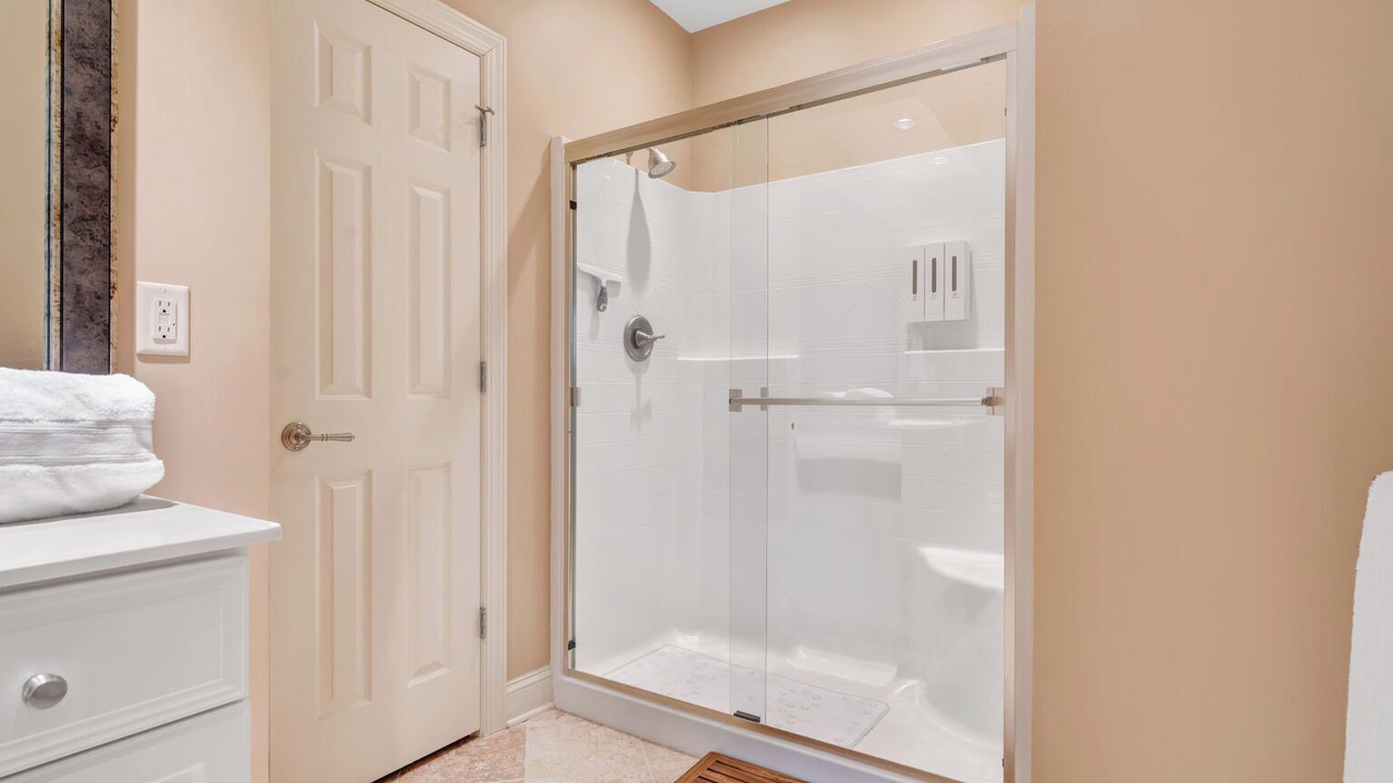 Photo of Bathroom in Moneta