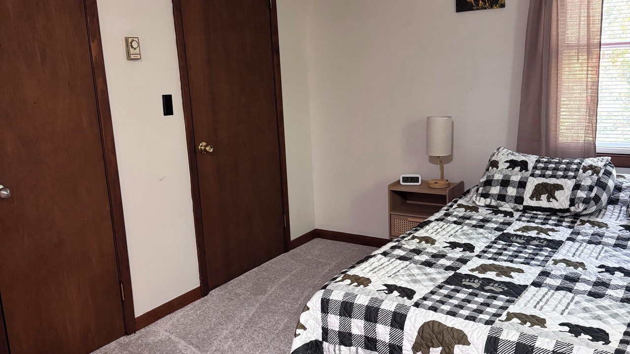 Photo of Bedroom in Lake Placid