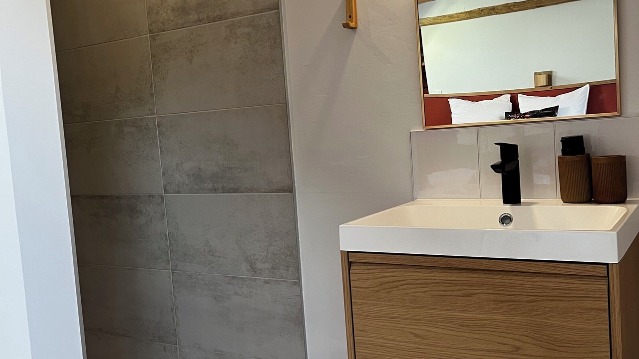 Photo of Bathroom in Scaer