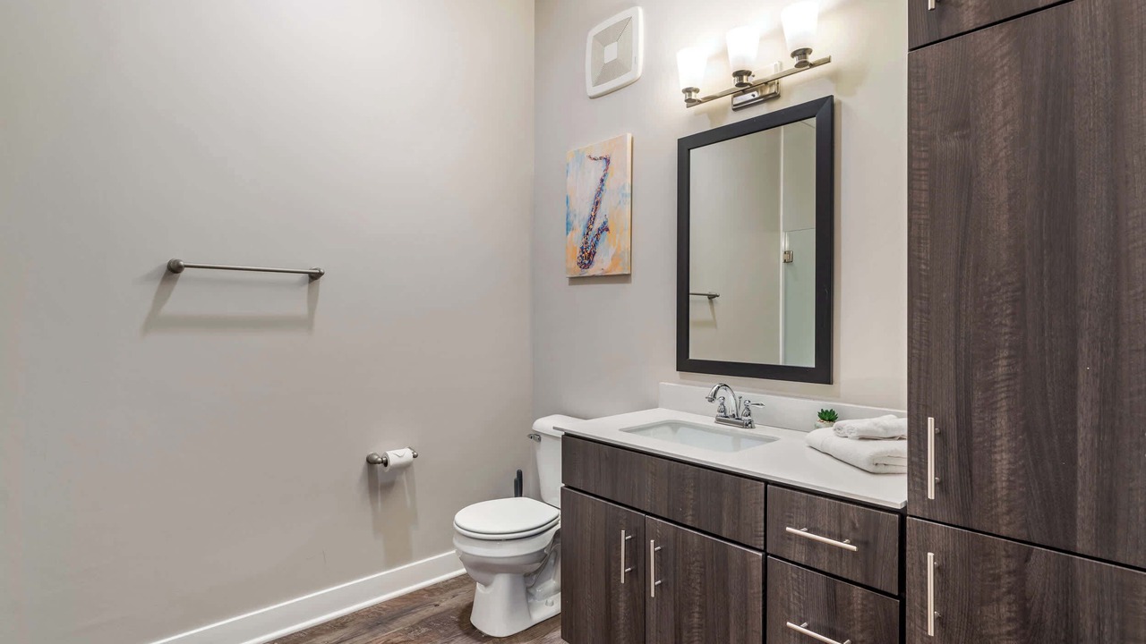 Photo of Bathroom in Mile Square