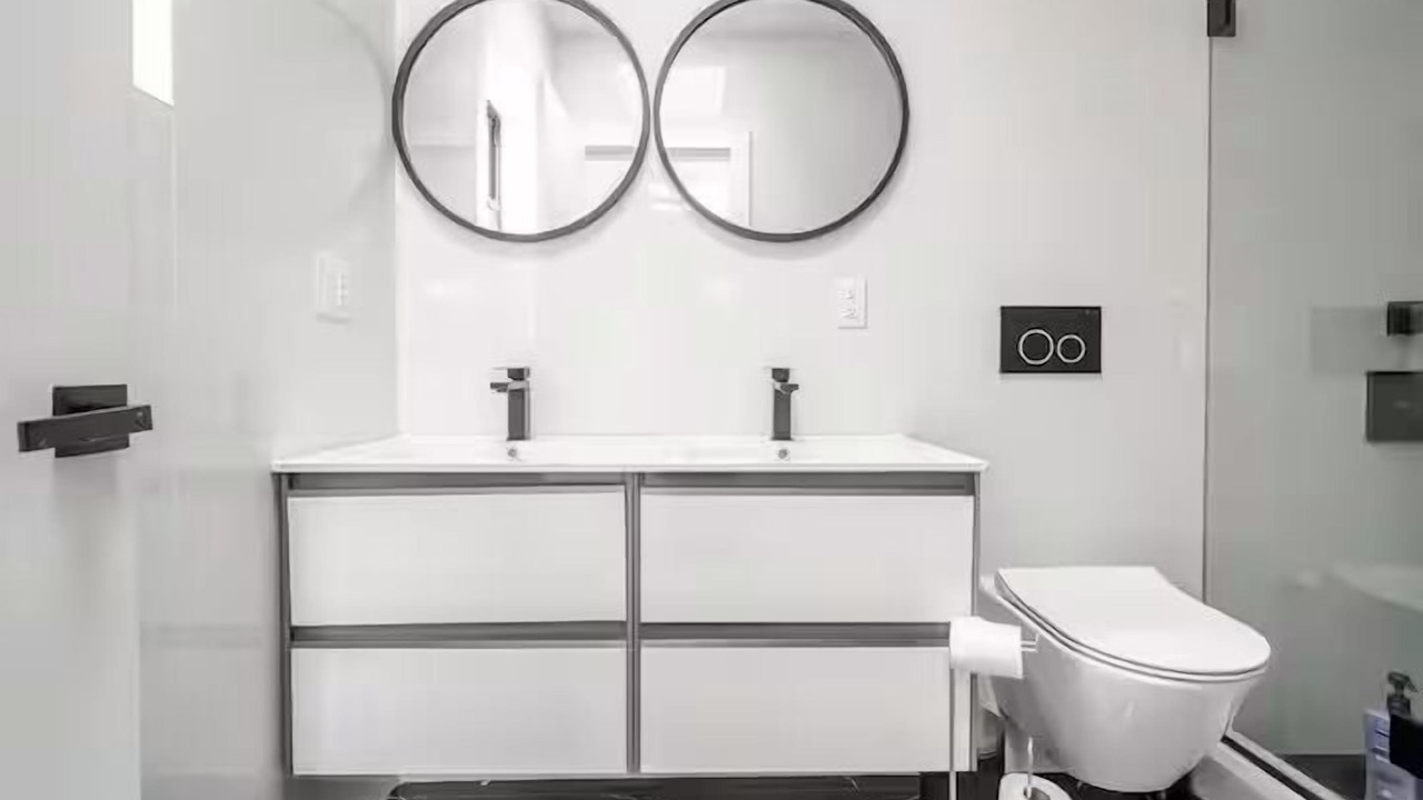 Photo of Bathroom in Bedford-Stuyvesant