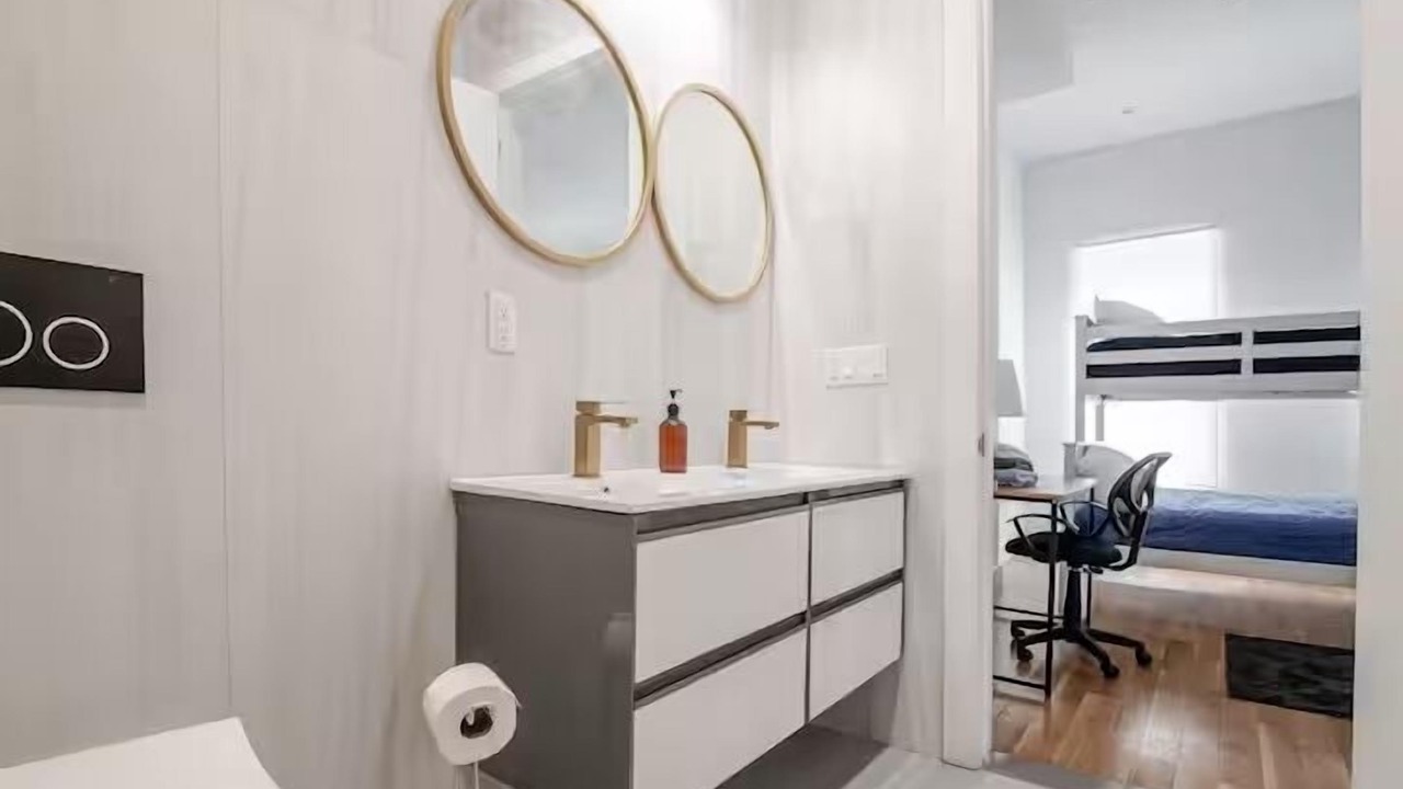 Photo of Bedroom in Bedford-Stuyvesant