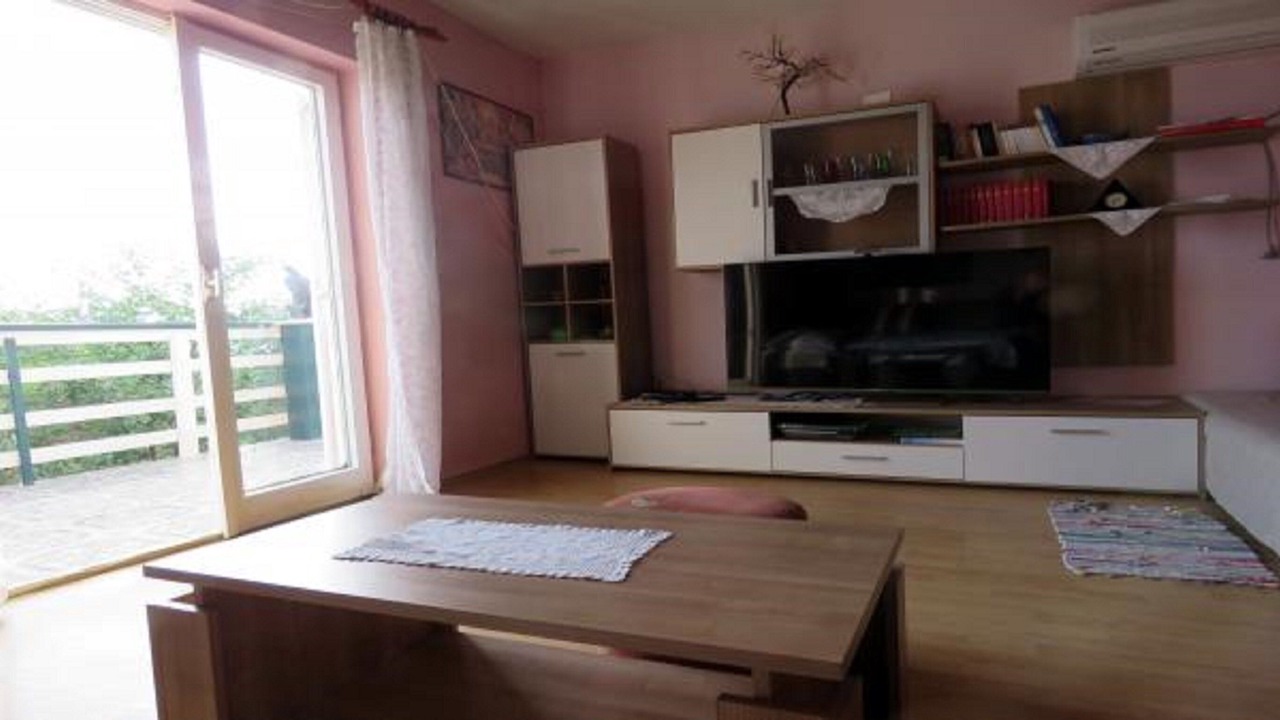 Photo of Livingroom in Rab