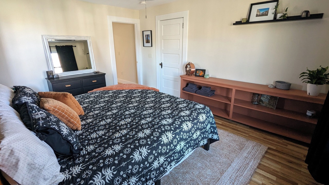 Photo of Bedroom in Fredonia