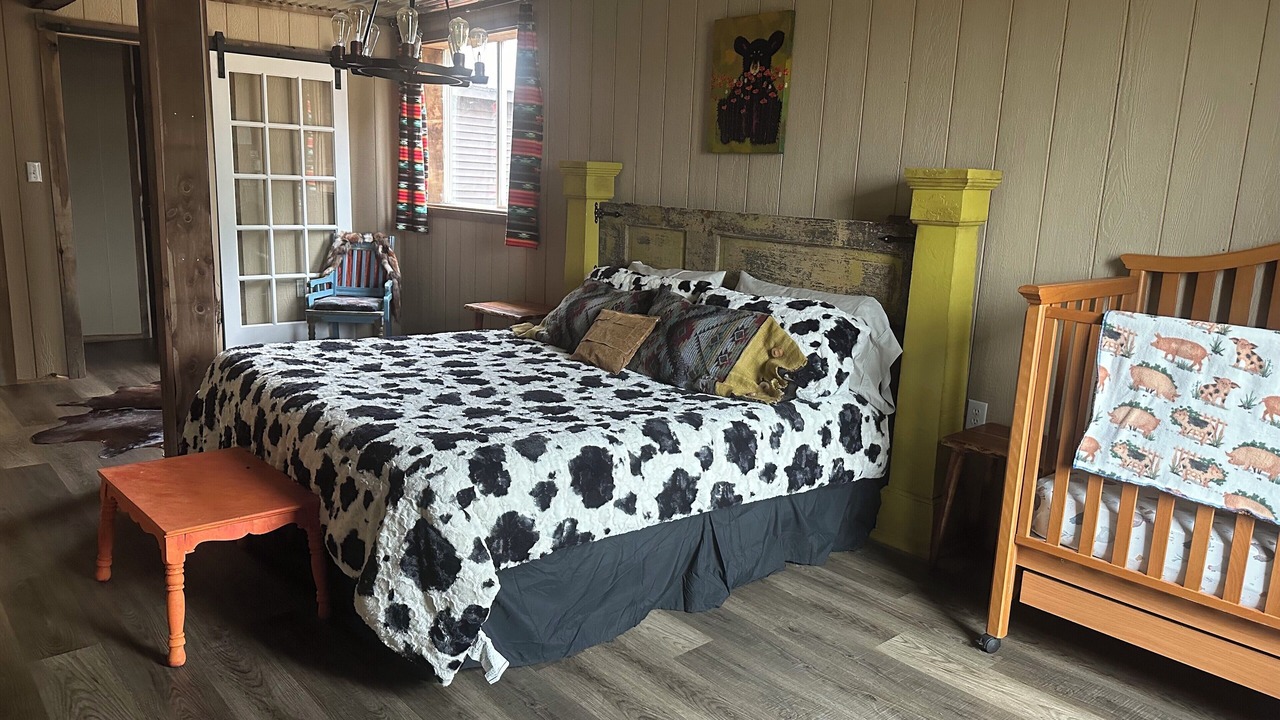 Photo of Bedroom in Heltonville