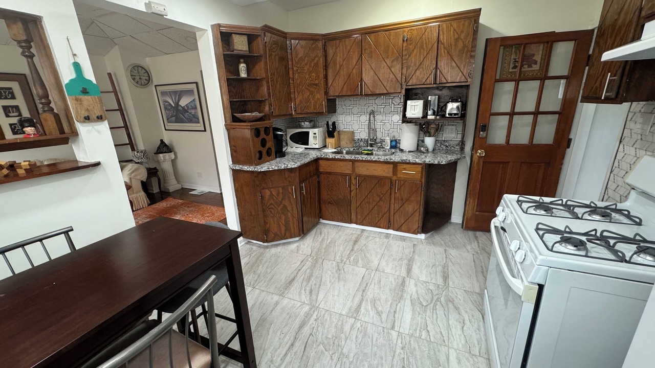 Photo of Kitchen in Whiting