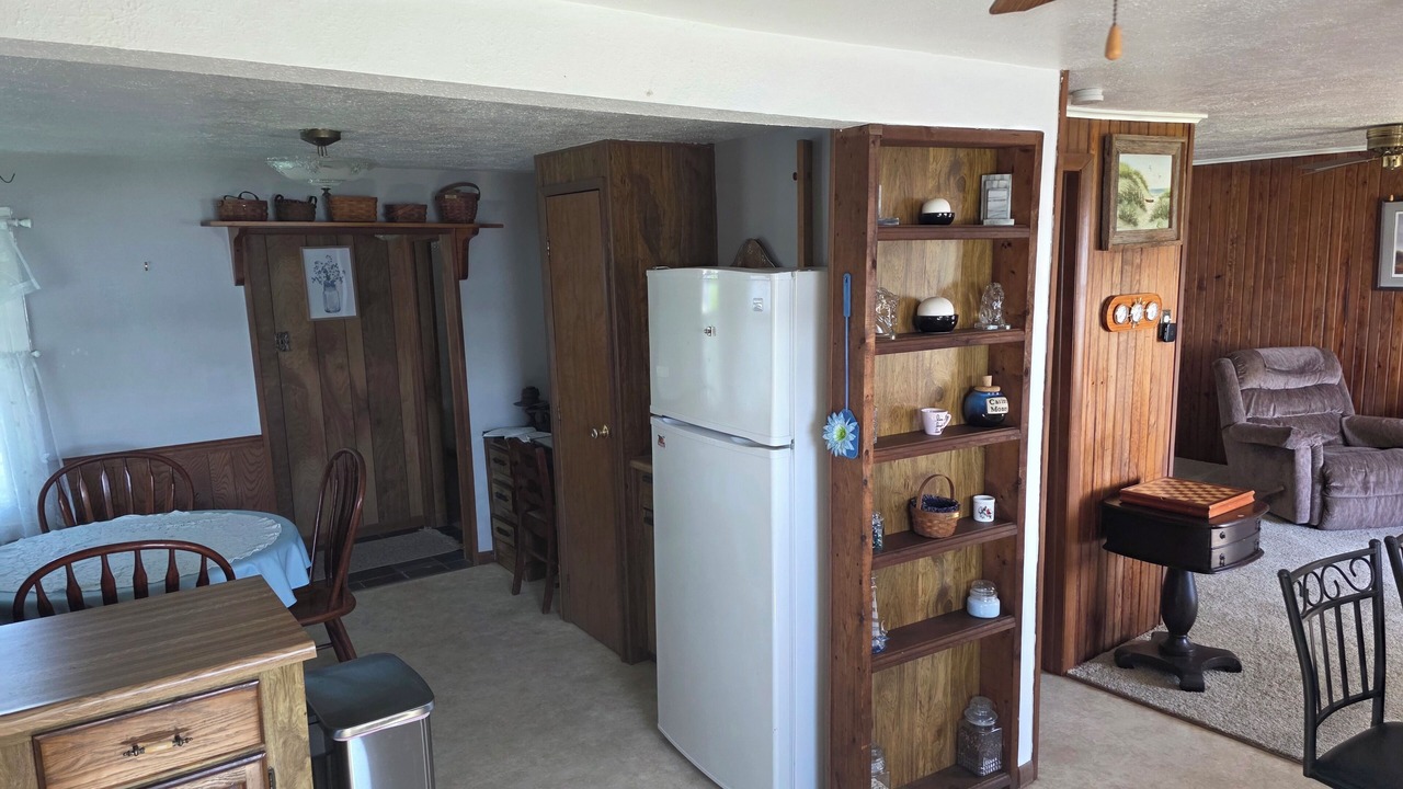 Photo of Bedroom in Simonton Lake