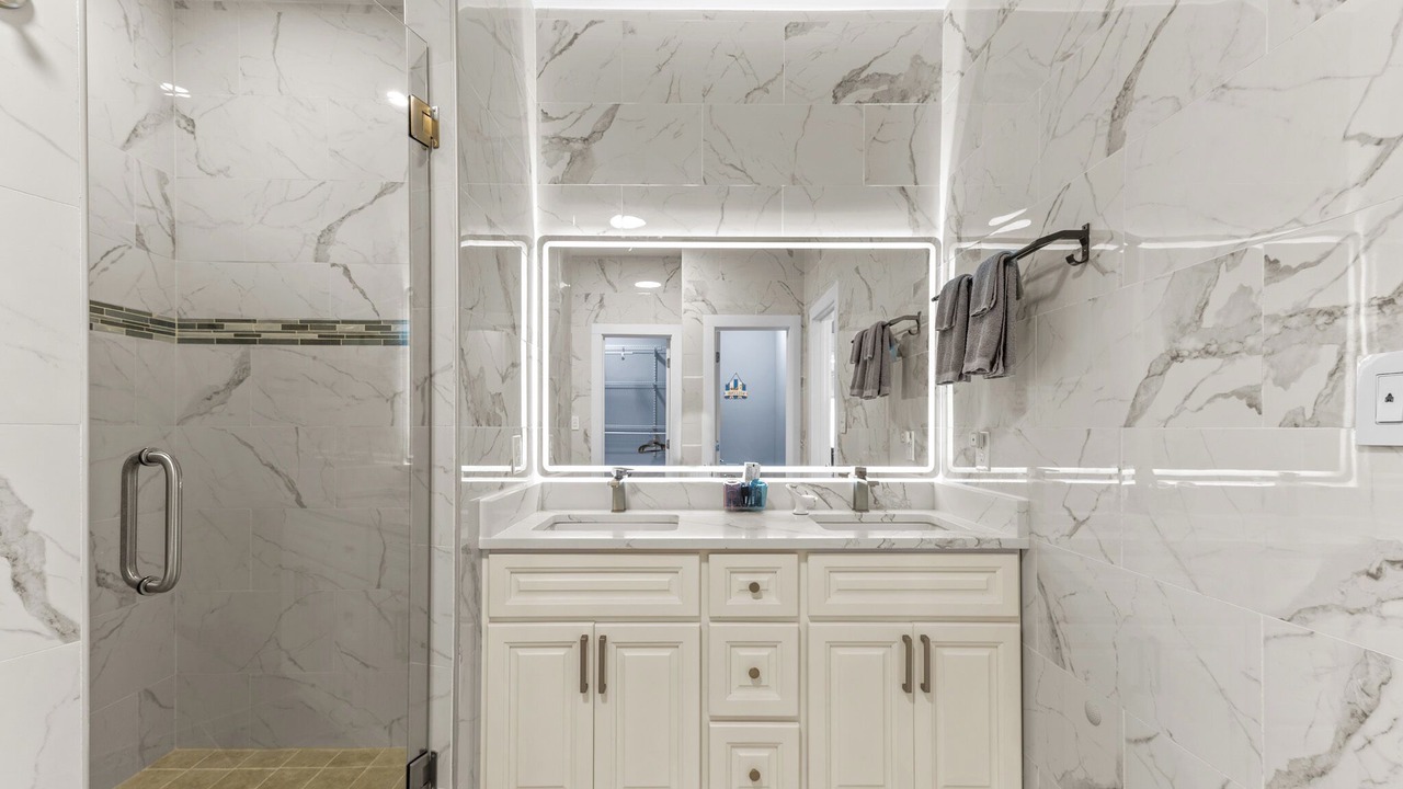 Photo of Bathroom in Treasure Beach Village