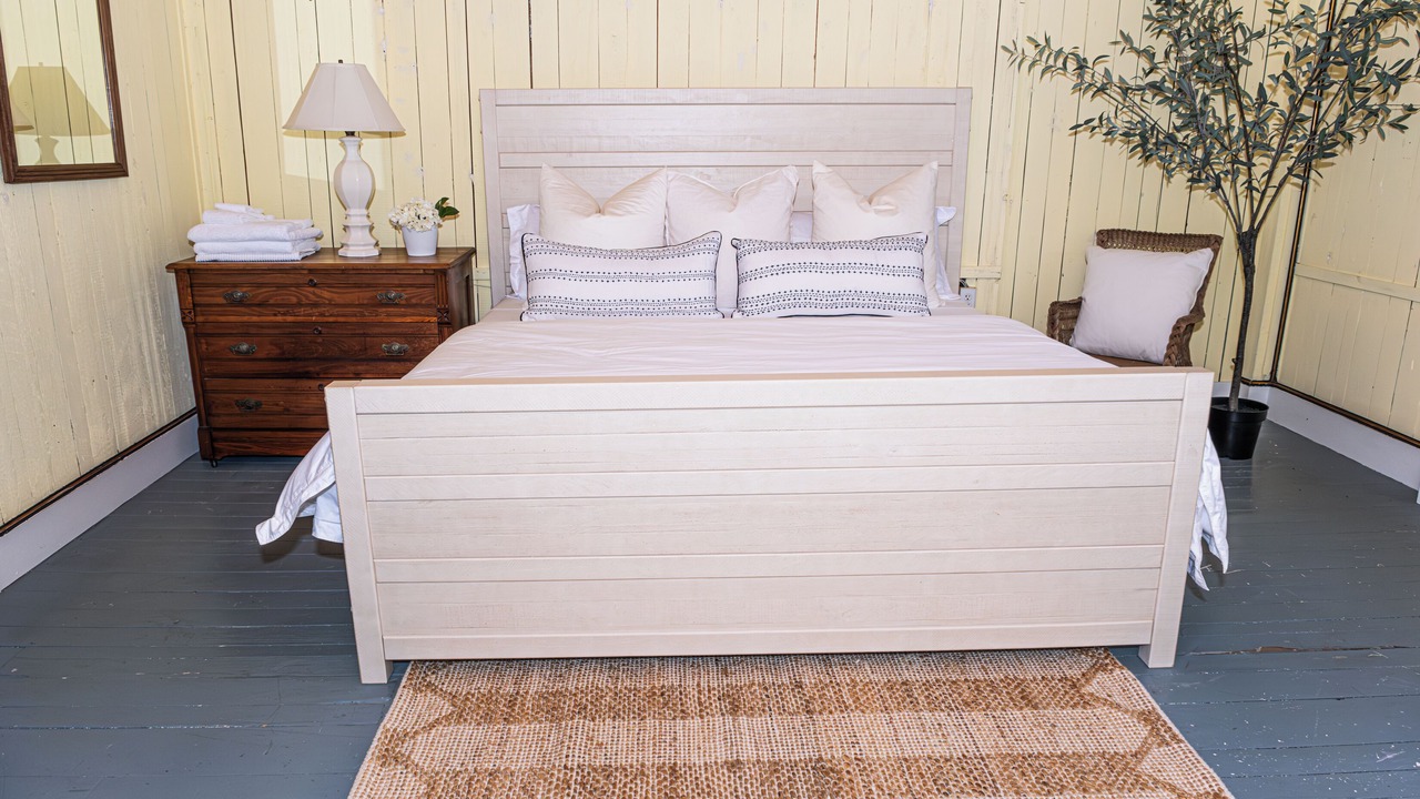 Photo of Bedroom in Oak Bluffs
