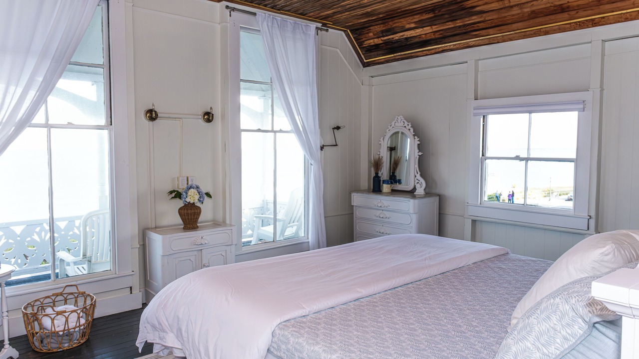 Photo of Bedroom in Oak Bluffs