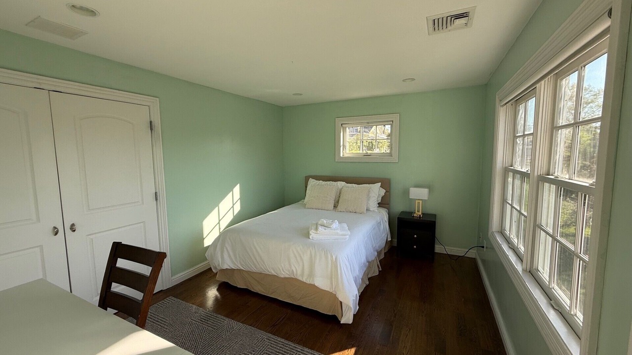 Photo of Bedroom in Marblehead