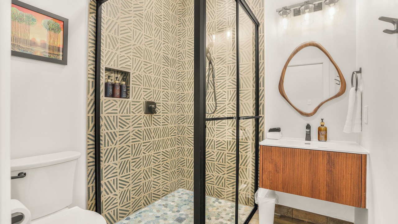 Photo of Bathroom in McGaheysville