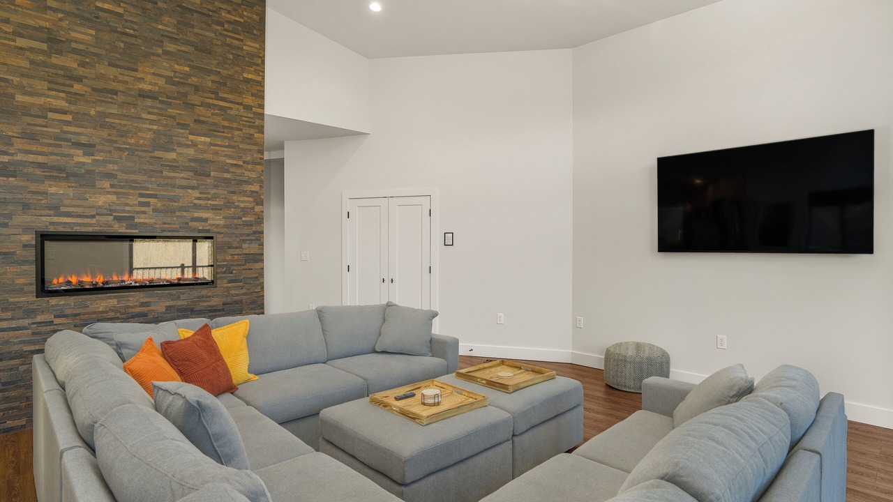 Photo of Livingroom in McGaheysville
