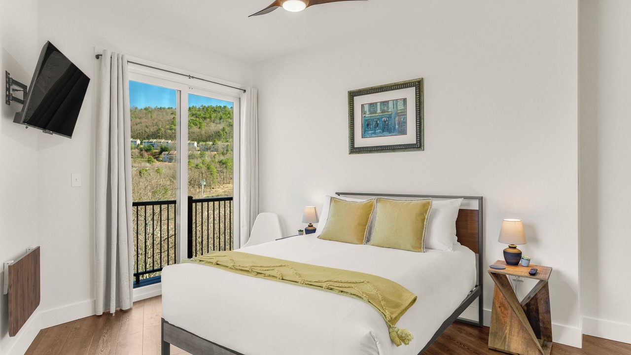 Photo of Bedroom in McGaheysville