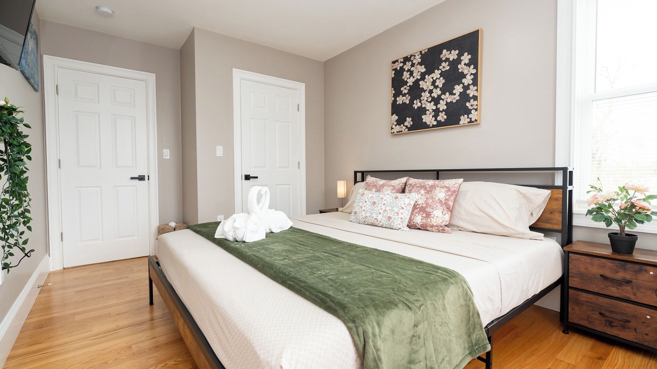 Photo of Bedroom in Codman Square