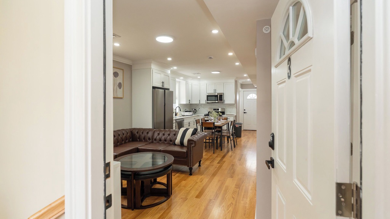Photo of Livingroom in Codman Square