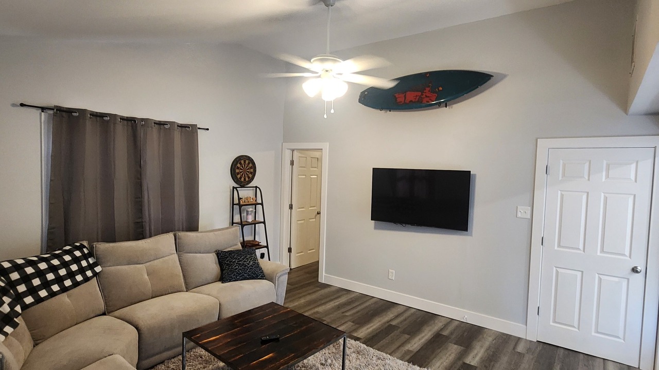 Photo of Livingroom in Dennisville