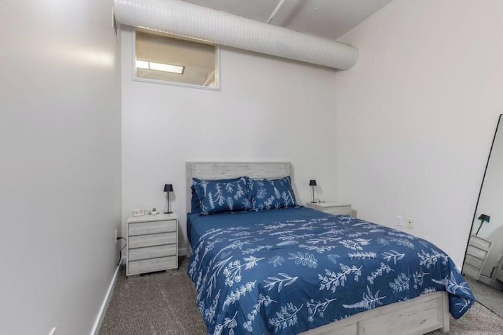 Photo of Bedroom in Wholesale District