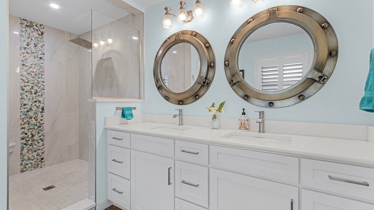 Photo of Bathroom in Bokeelia
