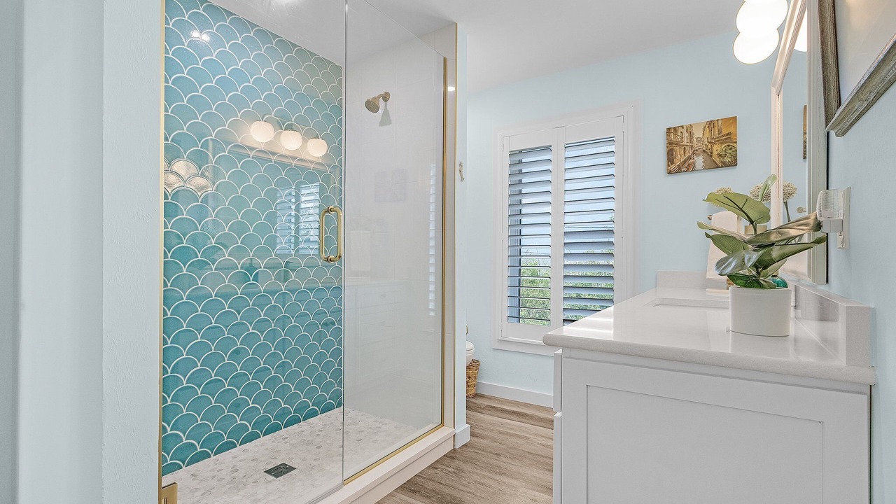 Photo of Bathroom in Bokeelia