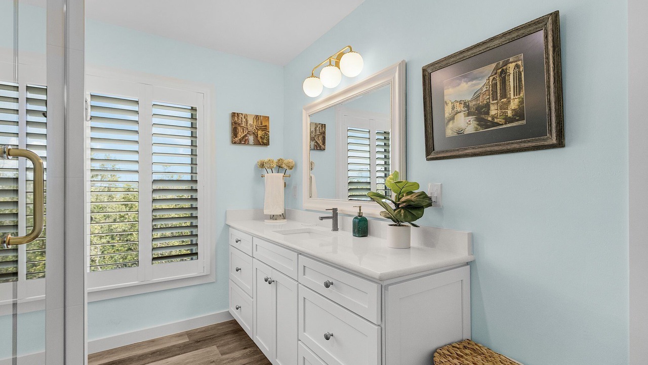Photo of Bathroom in Bokeelia