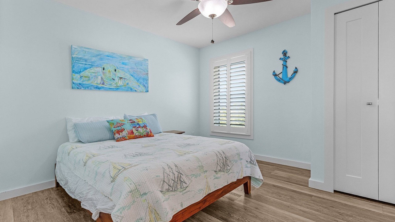Photo of Bedroom in Bokeelia