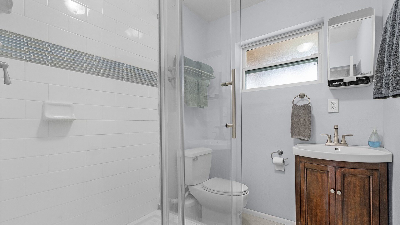 Photo of Bathroom in Bokeelia