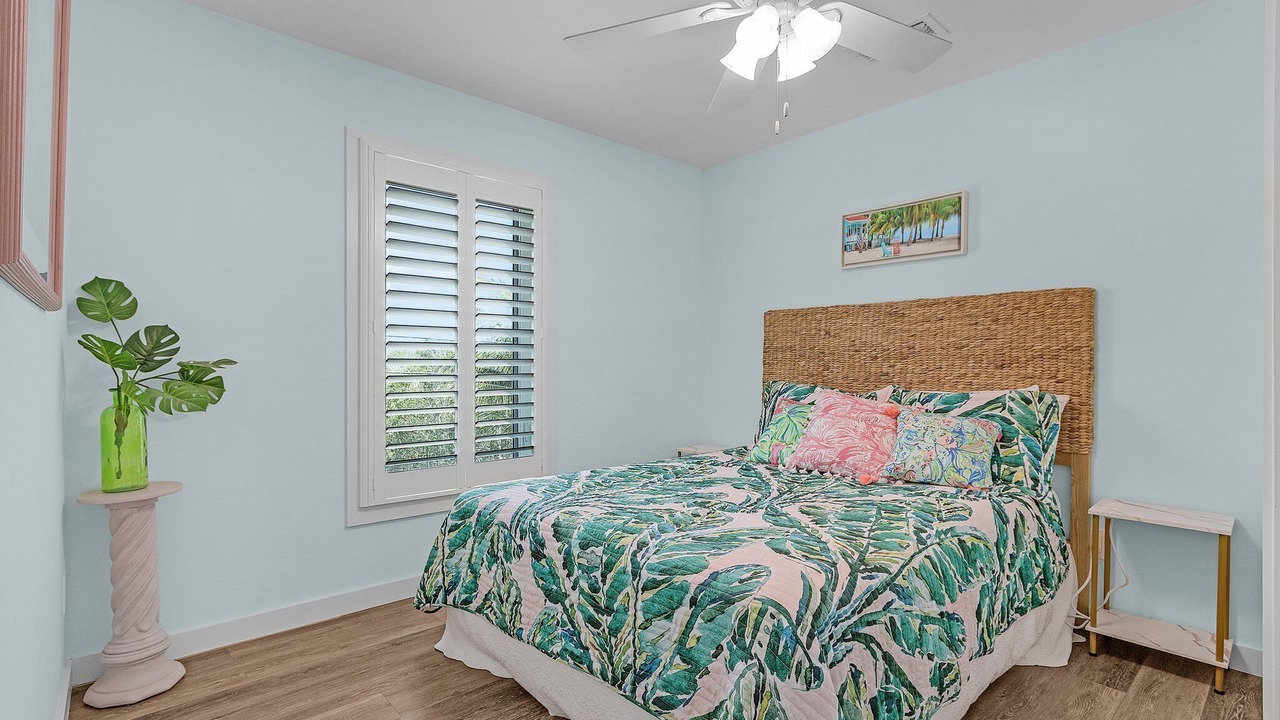 Photo of Bedroom in Bokeelia